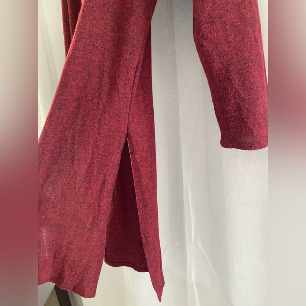 Burgundy cardigan - Picture 6 of 6